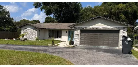 620 Lithia Pinecrest Rd, Brandon, FL 33511 photo 1