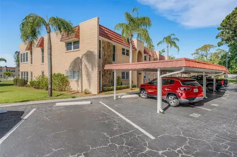 120 Cedarwood Cir #120, Seminole, FL 33777