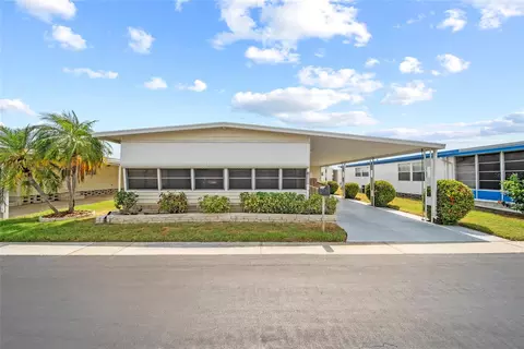 10359 S Lake Dr #238, Largo, FL 33773
