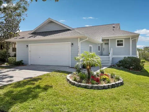 1015 S Pointe Alexis Dr, Tarpon Springs, FL 34689