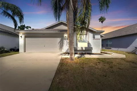 518 Royal Ridge St, Valrico, FL 33594