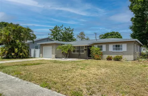 211 80th Ave N, Saint Petersburg, FL 33702