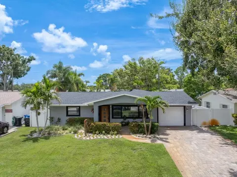 1990 59th St N, Saint Petersburg, FL 33710