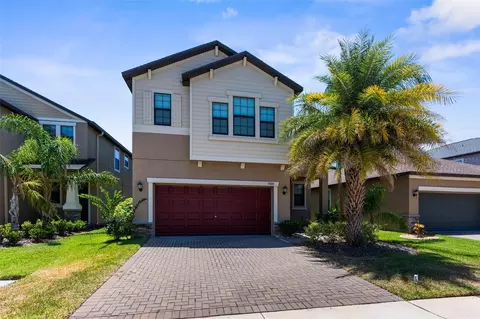 9929 Ivory Dr, Sun City Center, FL 33573