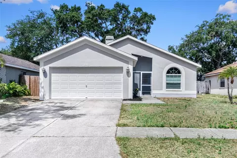 13613 Laraway Dr, Riverview, FL 33579