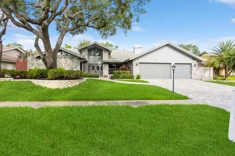 3342 Waterford Dr, Clearwater, FL 33761