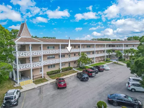 2436 Rhodesian Dr #24, Clearwater, FL 33763