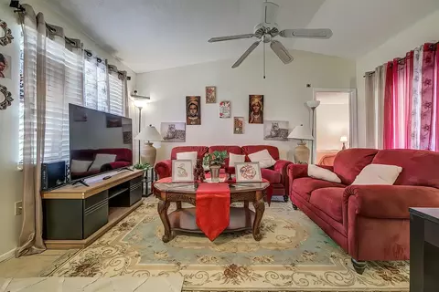 Living - 56 Pine Trak #101E, Ocala, FL 34472 photo 2 of 4