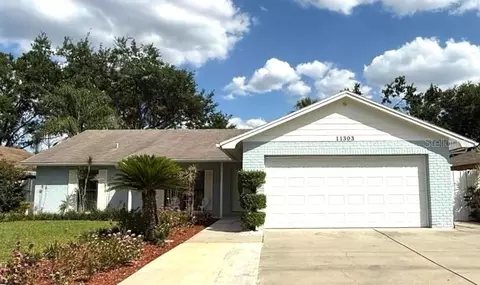 11303 Hollyglen Dr, Tampa, FL 33624