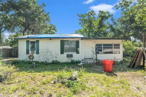 4815 N Falkenburg Rd, Tampa, FL 33610