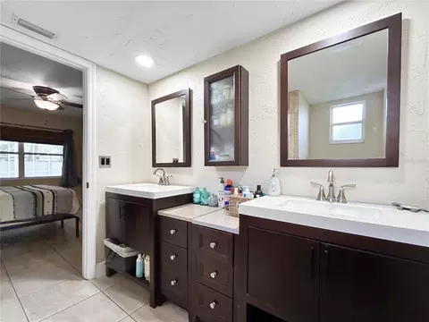 Bath - 3508 Yale Cir, Riverview, FL 33578 photo 2 of 3