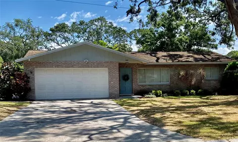5645 97th Way N, Saint Petersburg, FL 33708