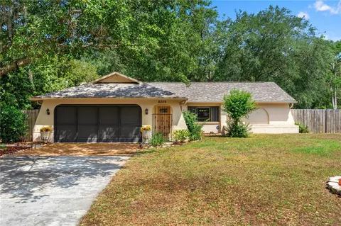8309 Pebble St, Spring Hill, FL 34608