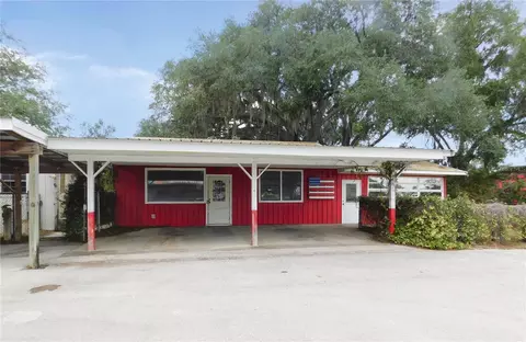 3940 E Knights Griffin Rd, Plant City, FL 33565