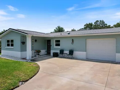 460 4th St S, Safety Harbor, FL 34695