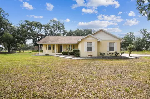 1202 Williams Rd, Plant City, FL 33565