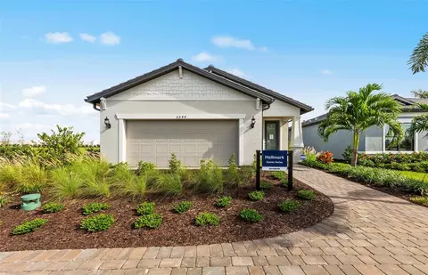 4527 Gardner St, Bradenton, FL 34210