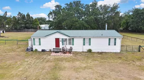 6130 Upcountry Dr, Zephyrhills, FL 33542