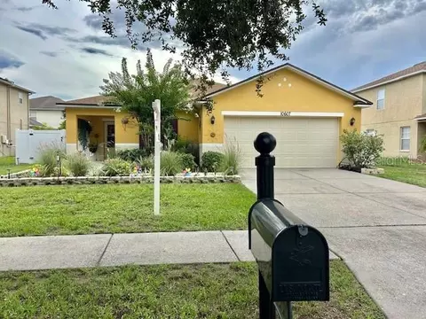 10607 Boyette Creek Blvd, Riverview, FL 33569