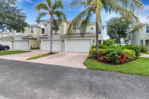 1330 Mariposa Cir #104, Naples, FL 34105
