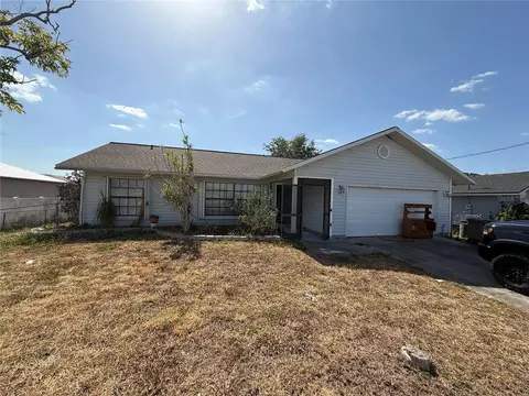 2006 NW 11th Ct, Cape Coral, FL 33993
