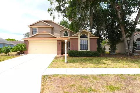 4214 Longfellow Dr, Plant City, FL 33566