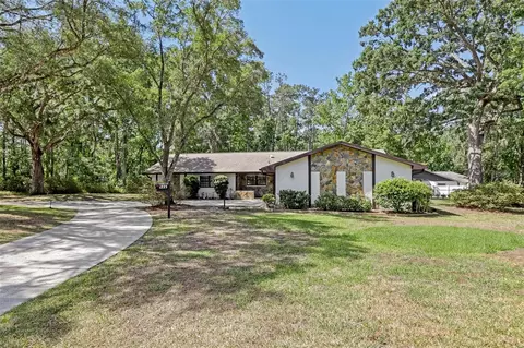 1221 Candlelight Blvd, Brooksville, FL 34601