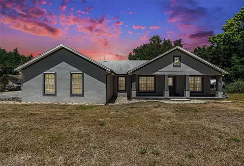 40627 Jerry Rd, Zephyrhills, FL 33540