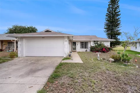 8305 Palencia Dr, Port Richey, FL 34668
