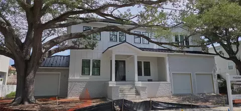 690 Geneva Pl, Tampa, FL 33606