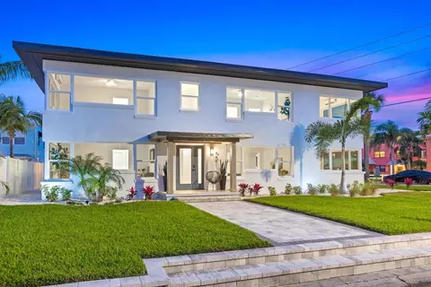 650 70th Ave, Saint Pete Beach, FL 33706