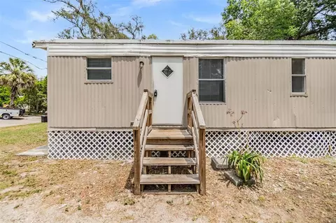 6608 Celeste Ln, New Port Richey, FL 34653