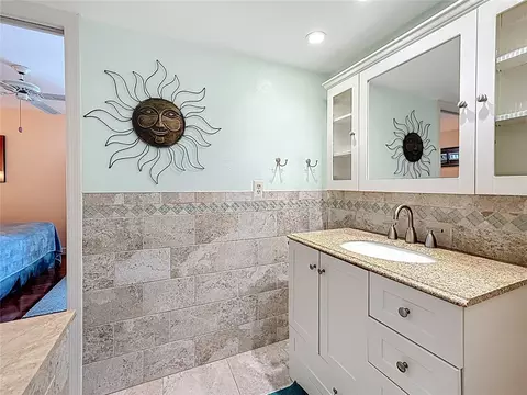 Bath - 230 Medallion Blvd #G, Madeira Beach, FL 33708 photo 1 of 4