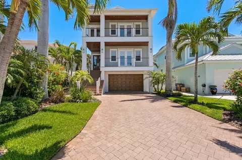 443 18th Ave, Indian Rocks Beach, FL 33785