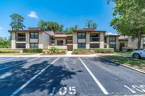 105 Woodlake Wynde, Oldsmar, FL 34677