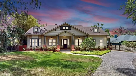 2621 Stearns Rd, Valrico, FL 33596