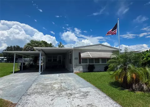 5647 Arrowhead Dr, Zephyrhills, FL 33542