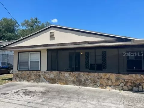 1204 W Alsobrook St, Plant City, FL 33563