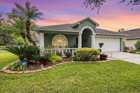1932 Sean Wood Cir, Brandon, FL 33510