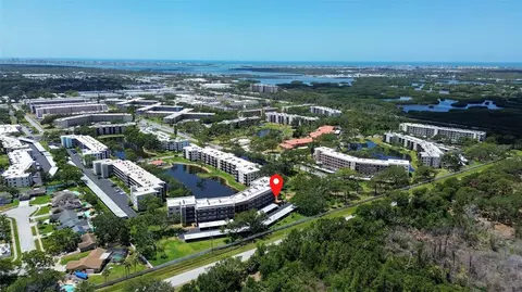 6190 80th St N #102, Saint Petersburg, FL 33709