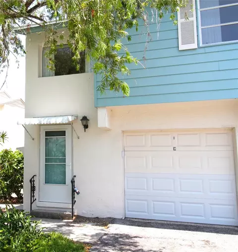 3276 38th Way S #D, Saint Petersburg, FL 33711