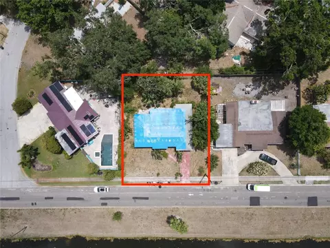 6715 16th St N, Saint Petersburg, FL 33702