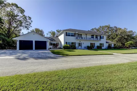 1089 Virginia St, Dunedin, FL 34698