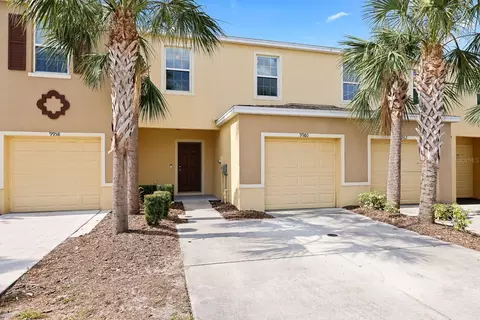 9960 Hound Chase Dr, Gibsonton, FL 33534