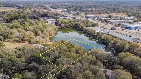12102 Parkwood St, Hudson, FL 34669