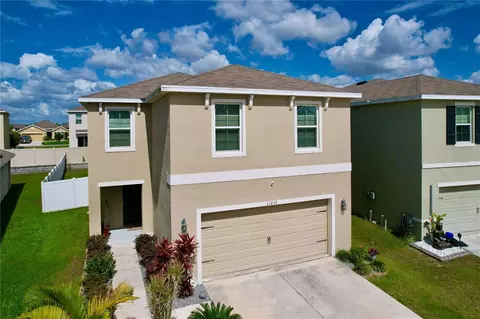 11013 Leland Groves Dr, Riverview, FL 33579