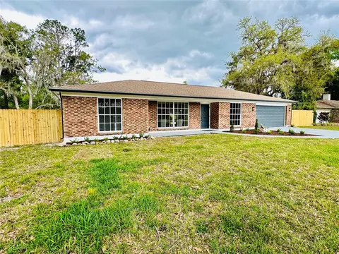 15307 Stonecreek Ln, Tampa, FL 33613