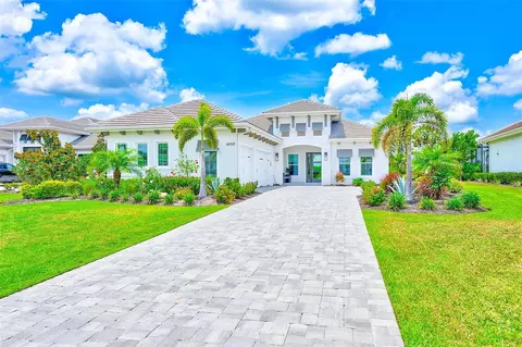 16707 Verona Pl, Bradenton, FL 34202