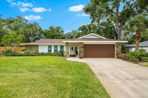 535 Sandy Hook, Palm Harbor, FL 34683