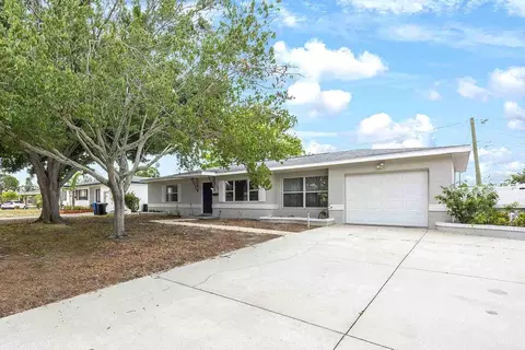 4558 23rd Ave N, Saint Petersburg, FL 33713